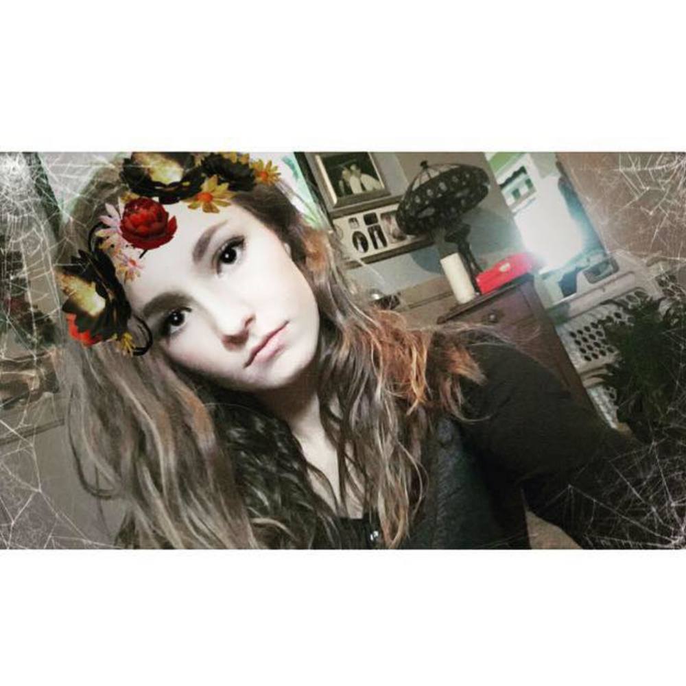 Meet your Posher, Saige